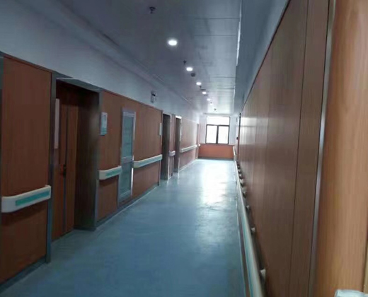 醫院走廊抗倍特掛